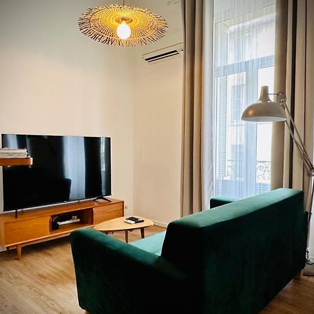 Duplex-Ceiling Height 1,9M-Free Private Parking-Self Check In !! Duplex Climatise-Hauteur Sous Plafond 1,9M-Parking Prive Gratuit-Arrivee Autonome !! Αβινιόν Εξωτερικό φωτογραφία
