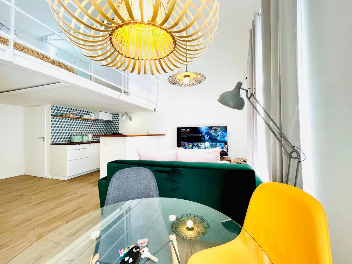 Duplex-Ceiling Height 1,9M-Free Private Parking-Self Check In !! Duplex Climatise-Hauteur Sous Plafond 1,9M-Parking Prive Gratuit-Arrivee Autonome !! Αβινιόν Εξωτερικό φωτογραφία