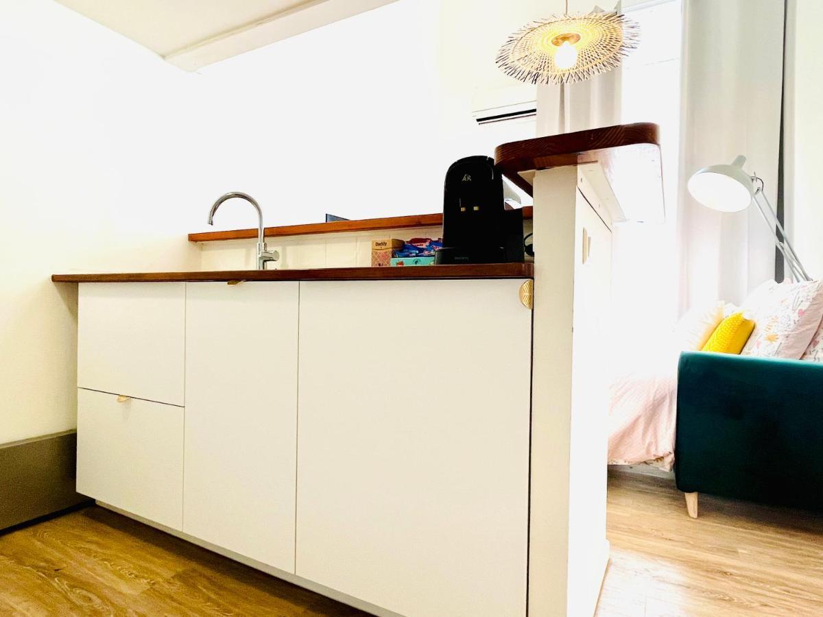 Duplex-Ceiling Height 1,9M-Free Private Parking-Self Check In !! Duplex Climatise-Hauteur Sous Plafond 1,9M-Parking Prive Gratuit-Arrivee Autonome !! Αβινιόν Εξωτερικό φωτογραφία